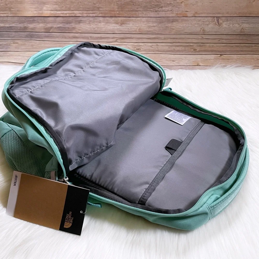 The North Face Women’s Jester 27 Liter Wasabi Backpack - Picture 6 of 7
